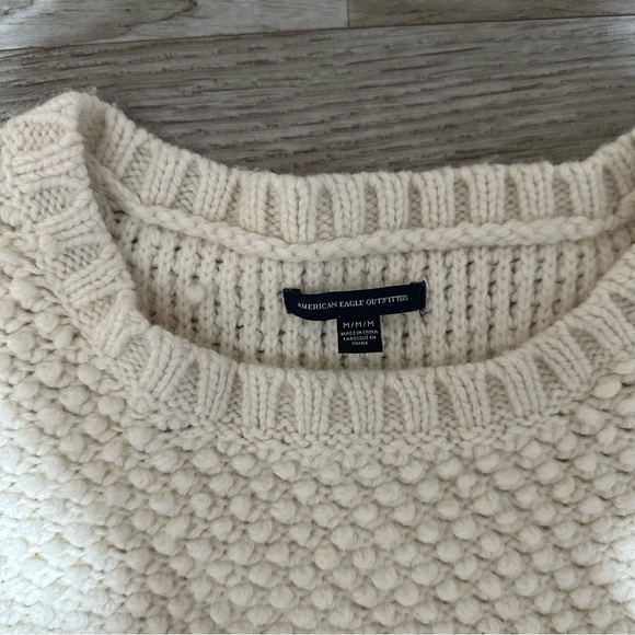 American Eagle Popcorn Sweater - Picture 3 of 6